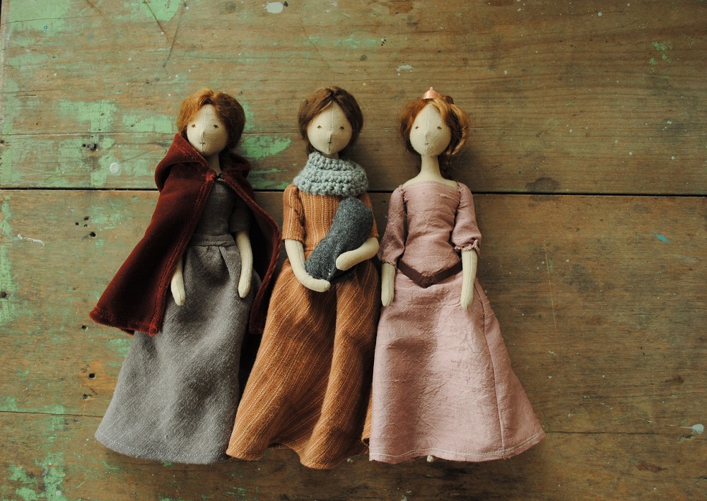 1747407892 686 ۳۰ ایده کادو روز دختر؛ از کادوهای خاص تا هدیه‌های