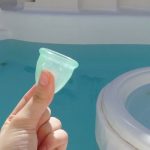 استخر در زمان پریود - استفاده از کاپ و تامپون