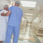 پیاده روی و داشتن فعالیت بدنی برای بهبودی سریعتر بعد از عمل آپاندیس