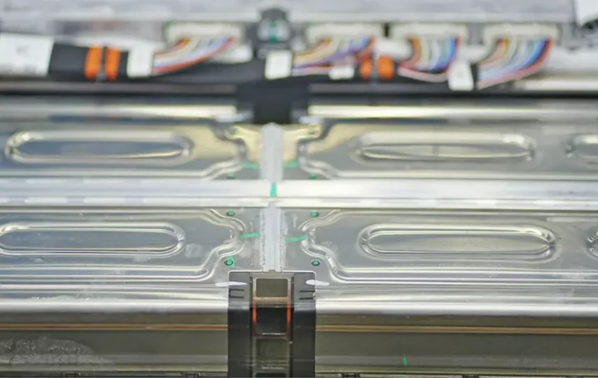 پیشرفت چشمگیر در فناوری باتری‌های حالت‌جامد