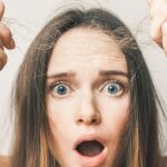 ریزش مو بر اثر استرس: دلایل، تشدید کننده‌ها، درمان‌ها