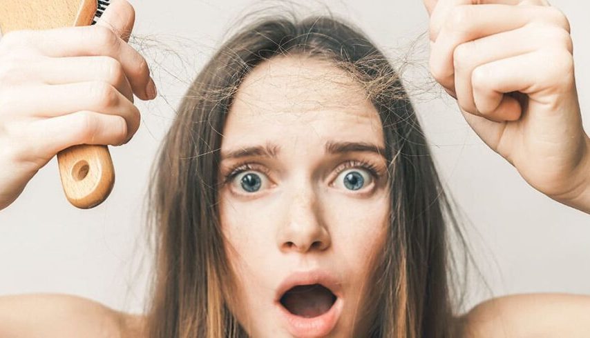 ریزش مو بر اثر استرس: دلایل، تشدید کننده‌ها، درمان‌ها