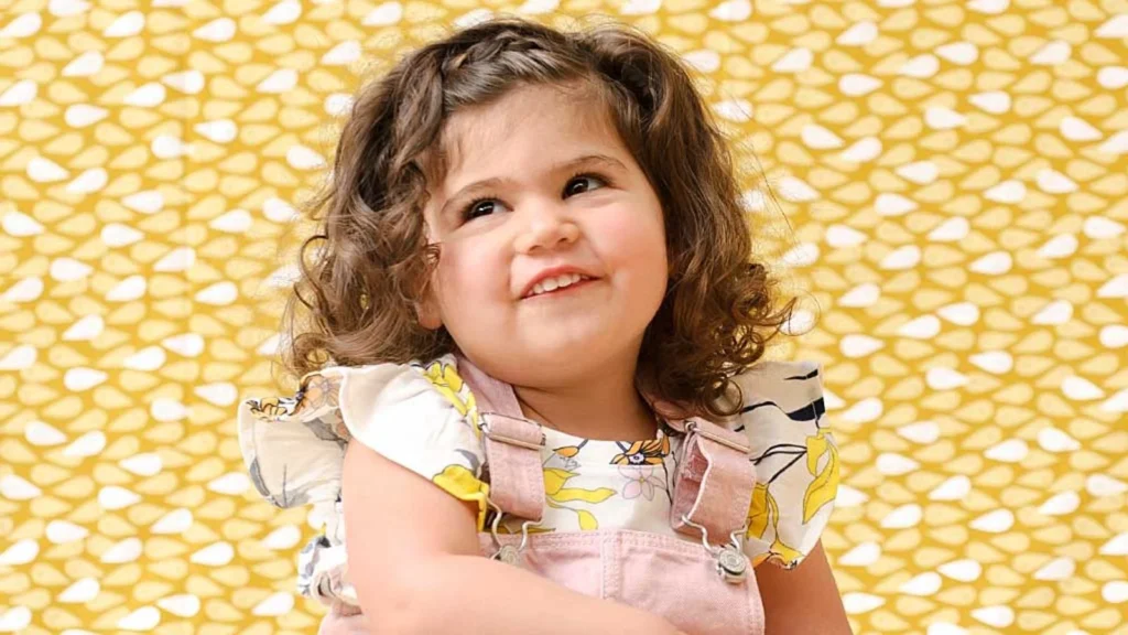 راهنمای پرورش کودک ۲ ساله؛ همه چیزهایی که باید بدانید!_دنیای تکنولوژی 15 1755891358 918 راهنمای پرورش کودک ۲ ساله؛ همه چیزهایی که باید بدانید دنیای.webp