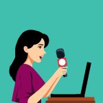 صحبت کردن دختر کارتونی با میکروفن و لپتاپ جلو