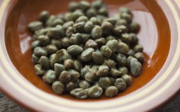 کبر سرشار از ویتامین ها و مواد معدنی ضروری است.