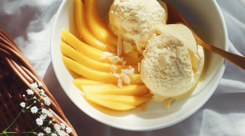 نحوه تهیه دسر انبه؛ ۱۳ دسر با انبه که باید حتما بخورید_دنیای تکنولوژی 23 1756975545 410 نحوه تهیه دسر انبه؛ ۱۳ دسر با انبه که باید