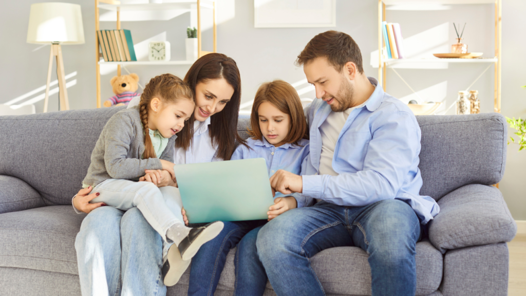 1760582016 286 چطور با خانواده و دوستان مرزبندی دیجیتال داشته باشیم؟ مدیریت.webp